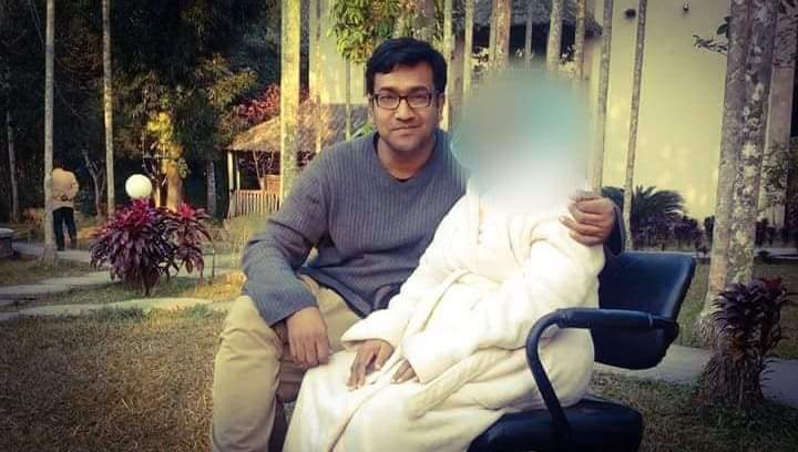 নড়াইল এক্সপ্রেস ফাউন্ডেশনের সাধারণ সম্পাদকের মায়ের শ্বাসকষ্টে মৃত্যু।