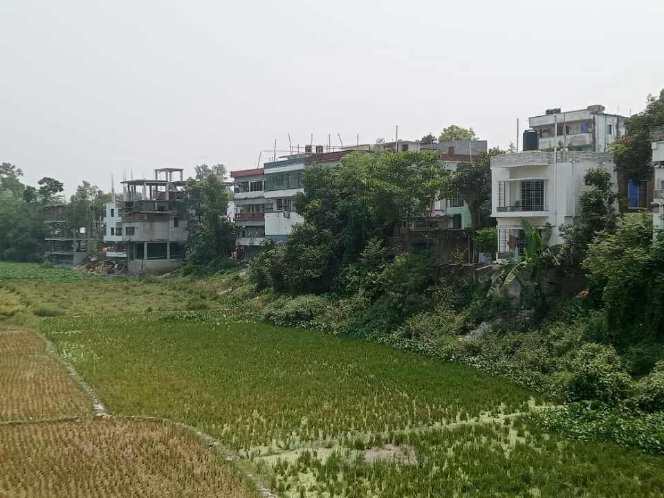 দখল-দুষণে অস্তিত্ব সংকটে সলঙ্গার গাঢ়ুদহ নদী।