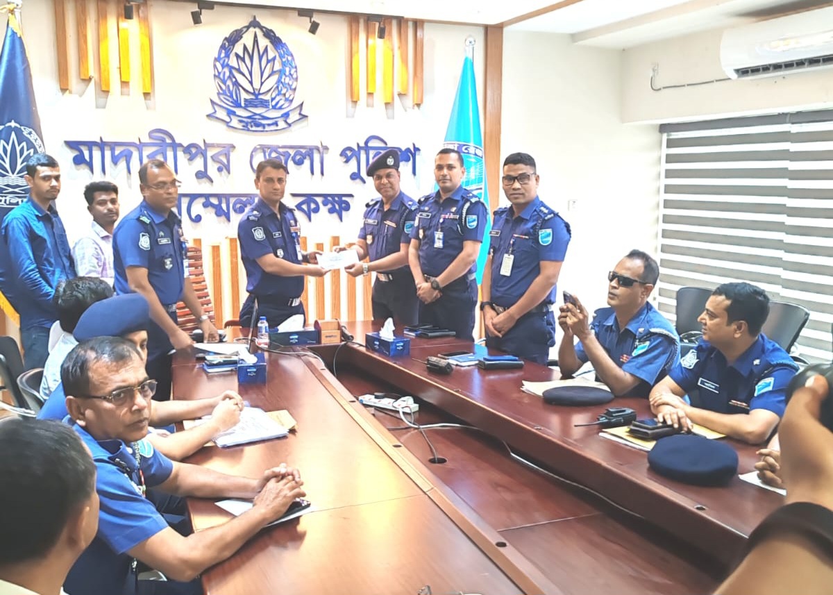 মাদারীপুর জেলার শ্রেষ্ঠ ওসি নির্বাচিত হলেন কে.এম সোহেল রানা