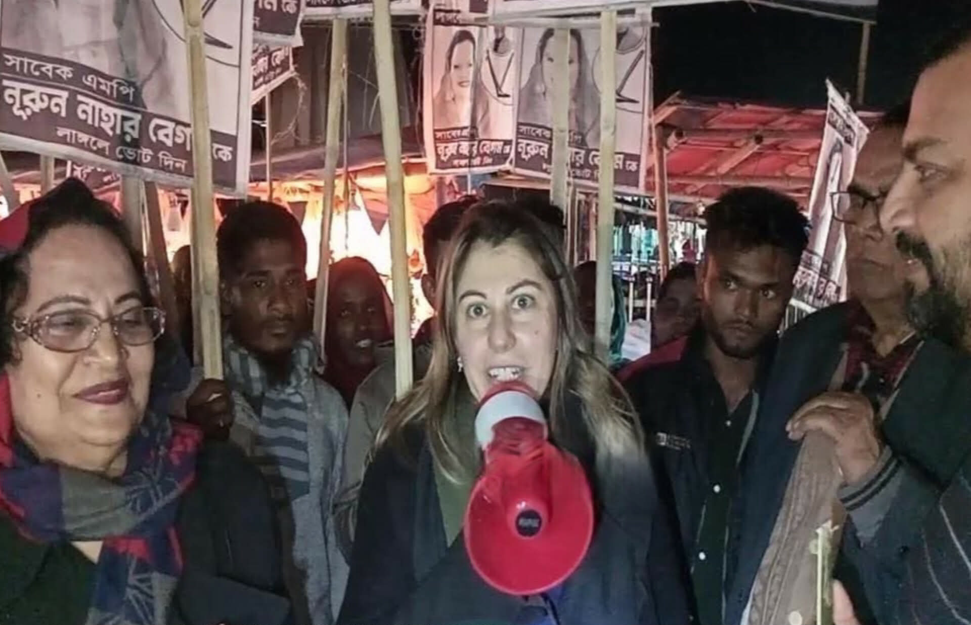 ঠাকুরগাঁওয়ে নির্বাচনী প্রচারণায় বিদেশি নাগরিকের উপস্থিতি ৷আলোচনায় জাতীয় পার্টি