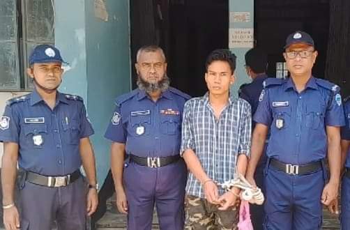 খাগড়াছড়িতে  ৭ম শ্রেনীর মাদ্রাসা ছাত্রীর নগ্ন ভিডিও ধারন করায়  মিলন বিকাশ ত্রিপুরার নামে পর্নোগ্রাফি আইনে মামলা।