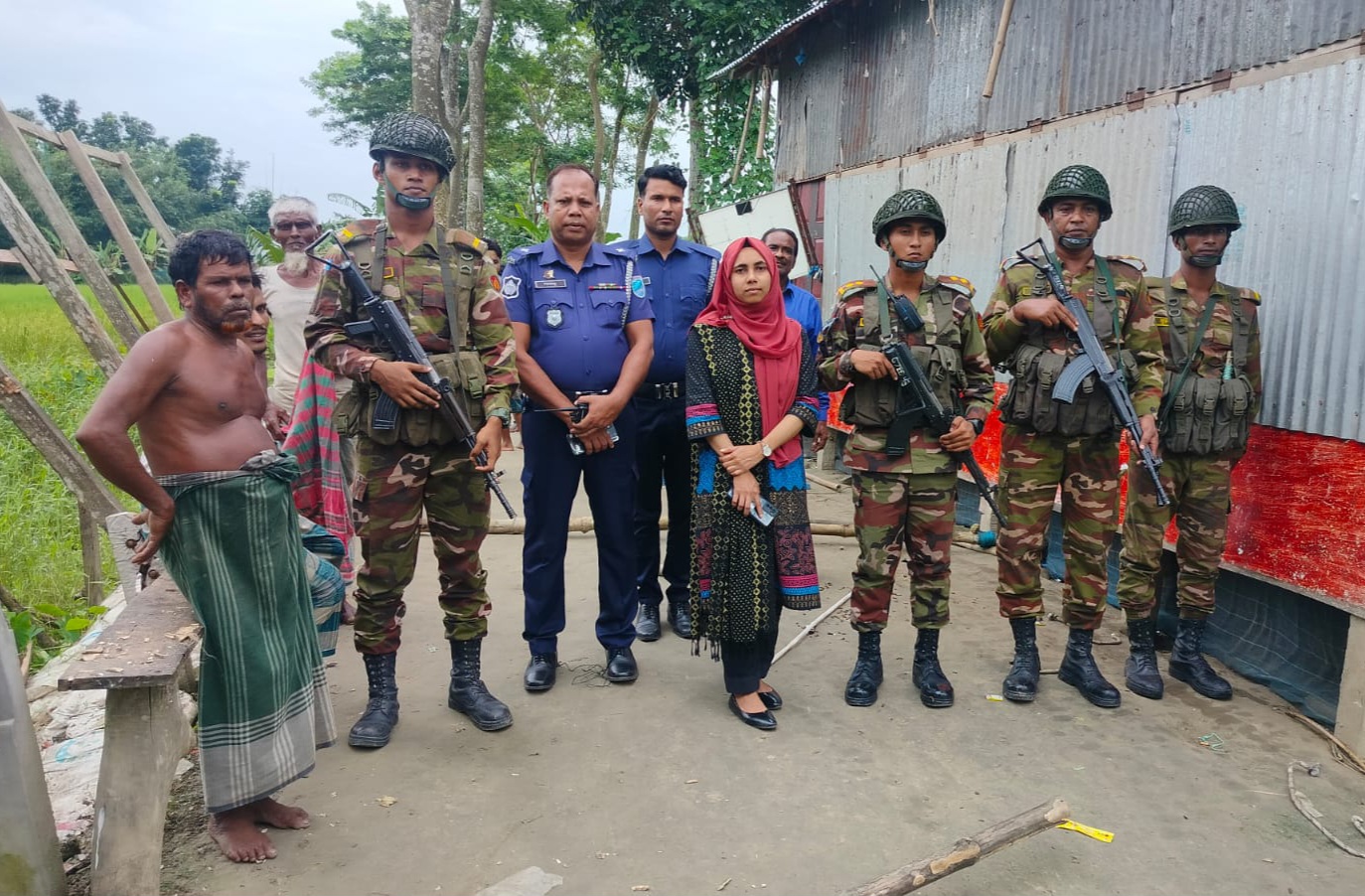 কালকিনিতে প্রশাসনের উদ্যোগে অবৈধ স্থাপনা উচ্ছেদ