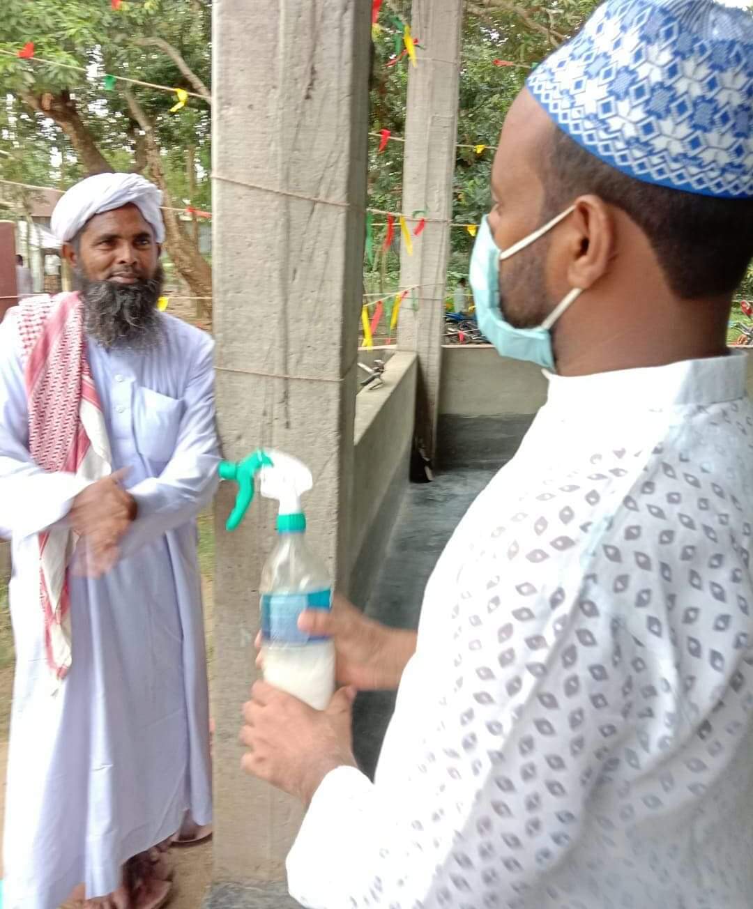 করোনায় সলঙ্গায় এবার ঈদের জামায়াত হলো  মসজিদে।