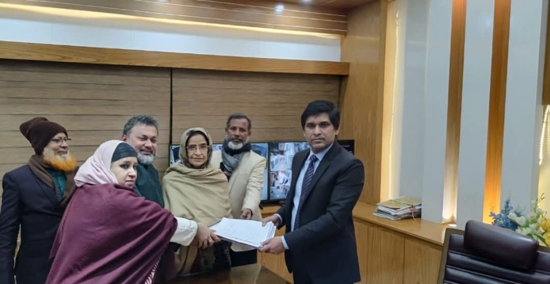 ফরিদপুর-৪ থেকে স্বতন্ত্র প্রার্থী হিসেবে অ্যাডভোকেট এম এম হুসাইনের মনোনয়ন দাখিল!!