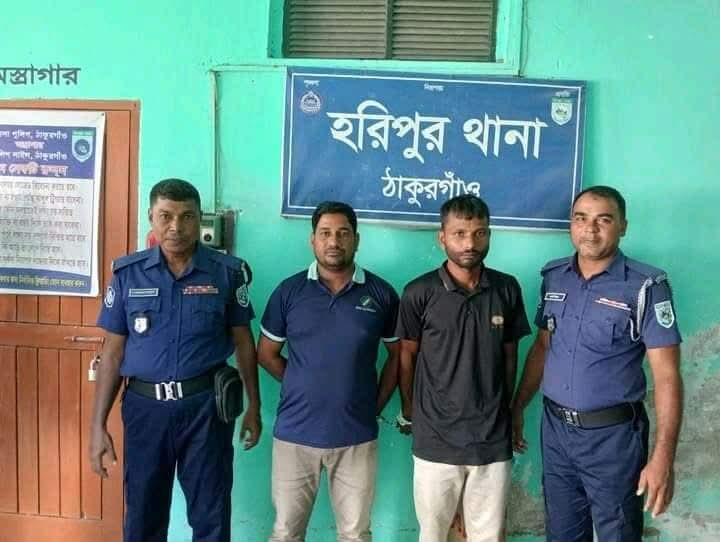 ঠাকুরগাঁও হরিপুরে ইয়াবা সহ খাদ্যবান্ধব ডিলার সহ আটক ২ জন।
