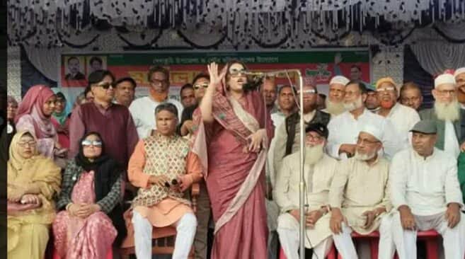 বেলকুচিতে মহিলা দলের সমাবেশে শামা ওবায়েদ