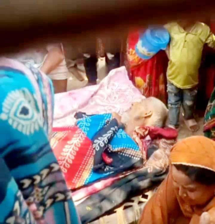 গোমস্তাপুরে পুর্ব শত্রুতার জেরধরে প্রতিপক্ষের হামলায় নিহত-১,আহত-১১